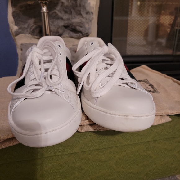 Authentic leather Gucci shoes - Picture 7 of 14